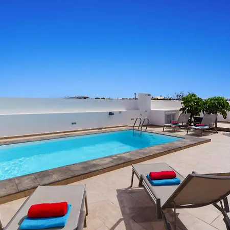 Naya By Villa Playa Blanca